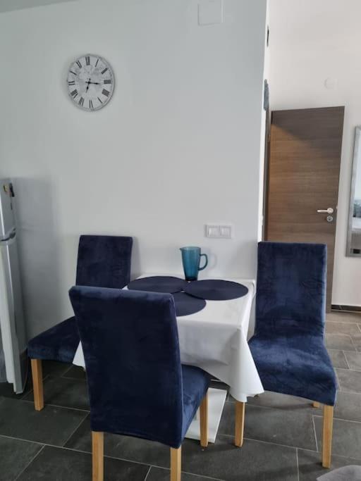 Studio apartment LENI photo 3