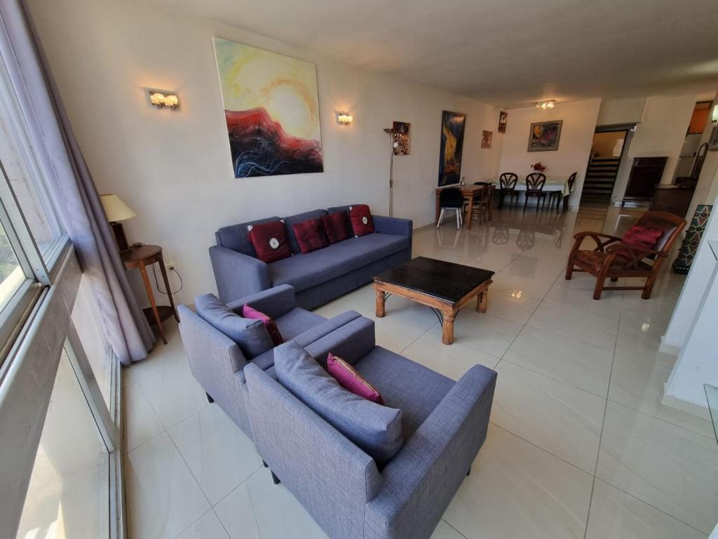 2BR - 2 12 Hei be-Iyar St Tel aviv