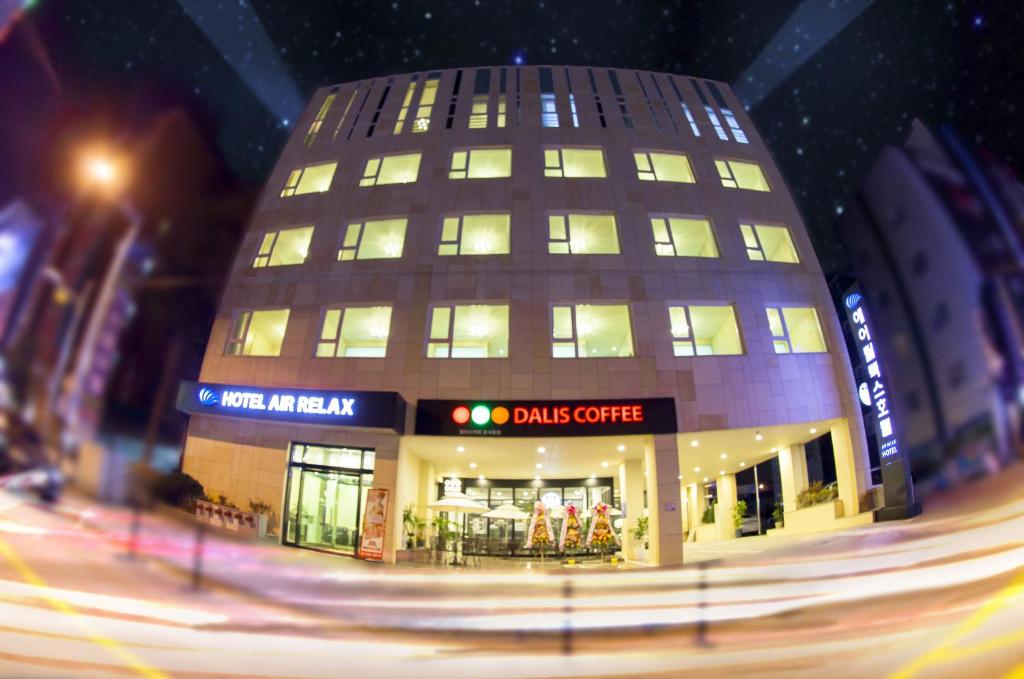 Incheon Aiport Airrelax hotel - Tap to explore photos