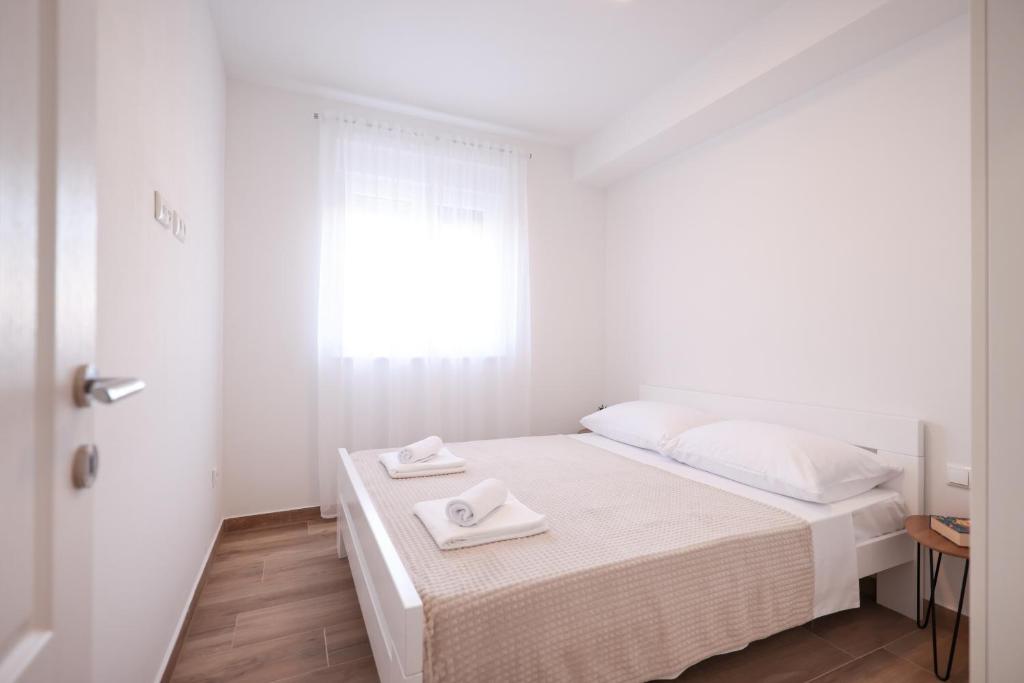 New Family Apartments with private parking near Zadar photo 3