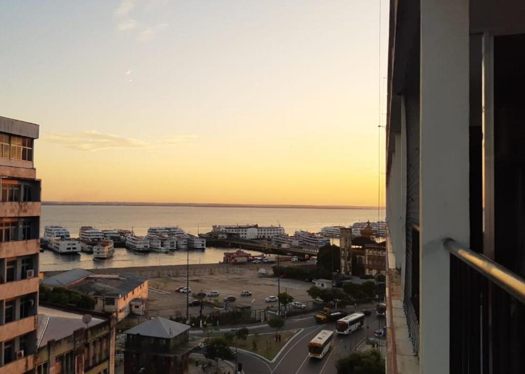 Riverfront Retreat Prime Location Apartment with Stunning Views of the RioNegro photo 1