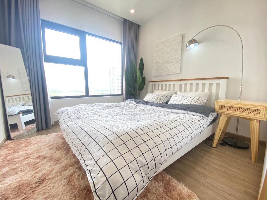 Nobita House toà S202 Vinhome Grand Park full nội thất view sông - Netflix photo 1
