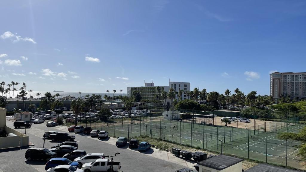 The Cove - Location is everything! - Luxurious - Free parking photo 2