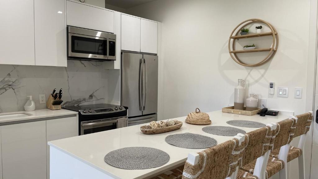 The Cove - Location is everything! - Luxurious - Free parking photo 4