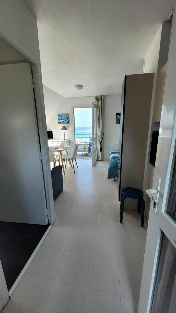 Studio TRESTEL vue mer photo 1