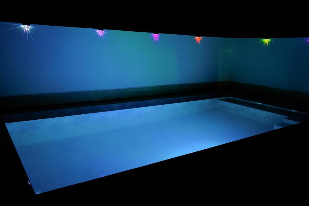 EL ÁTICO DE TERESA con PISCINA PRIVADA CLIMATIZADA a 250m playa photo 4