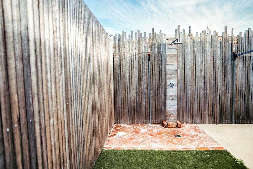 Thomas Cove - Benalla photo 1