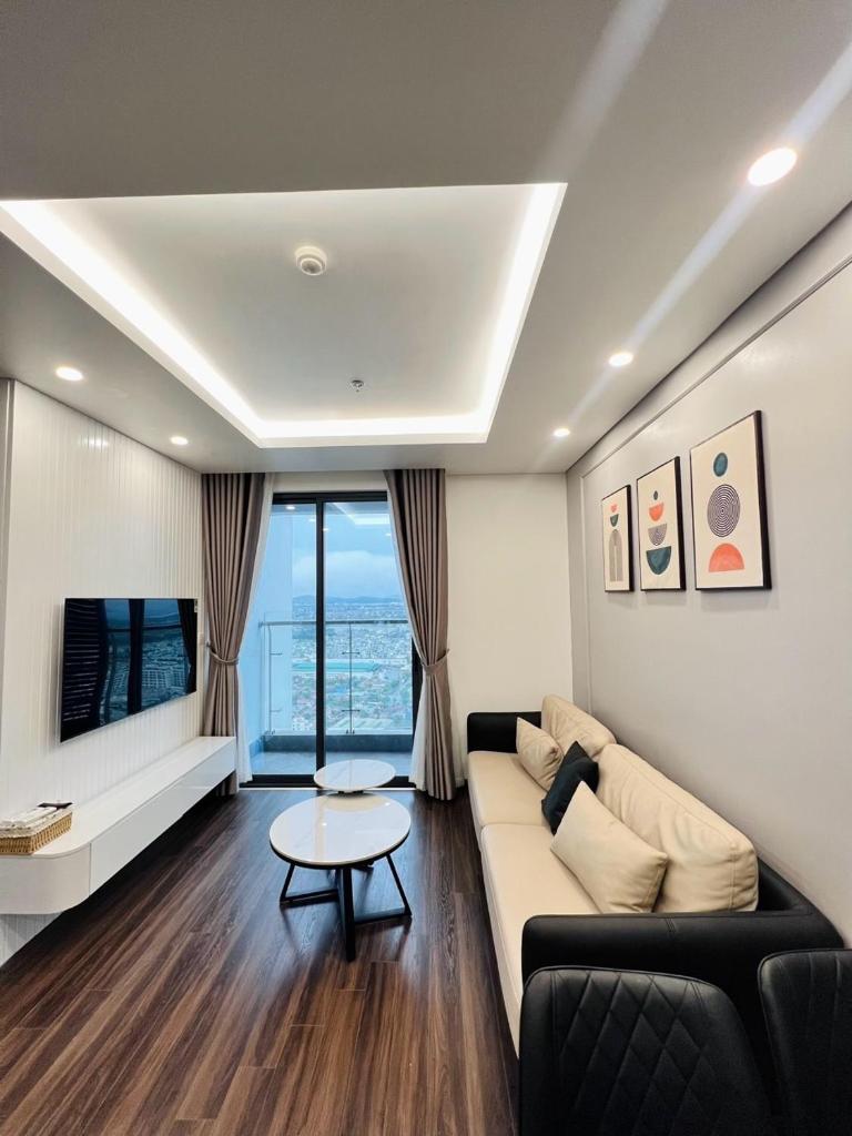 Hoàng Huy Grand Tower - Jun's Apartment & Homestay