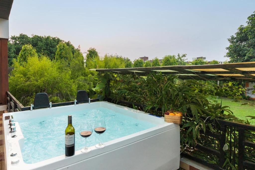 The Kaleidoscope by StayVista - Indoor Pool Villa with Jacuzzi & Terrace photo 1