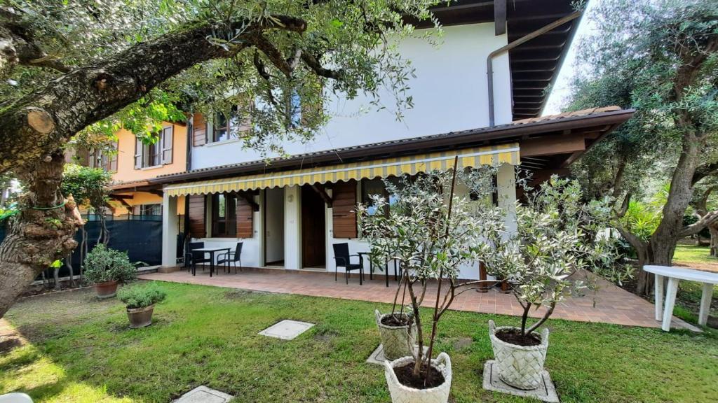 Elisa Holidays Apartments photo 2