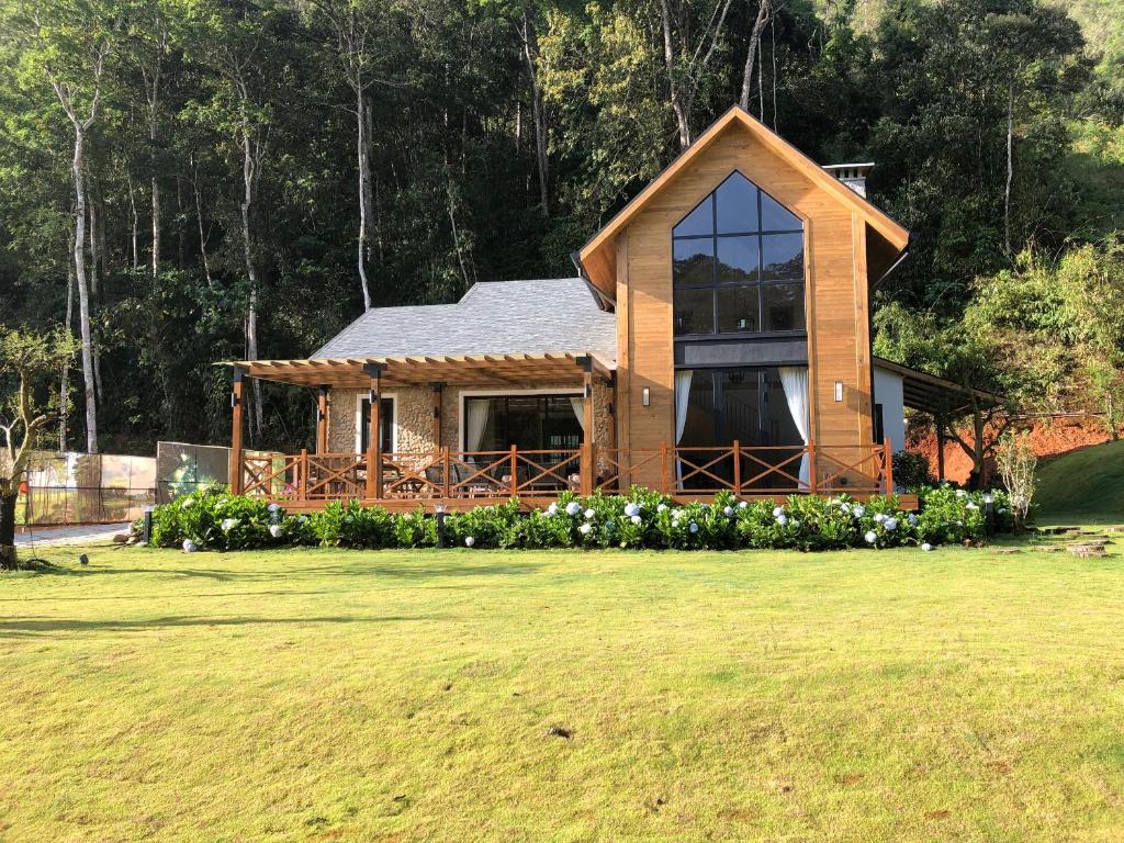LAAN Retreat-DaLat