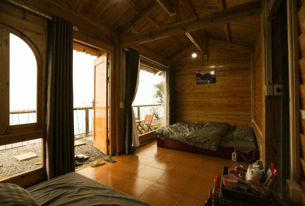 MOONG Homestay & Coffee Tà Xùa