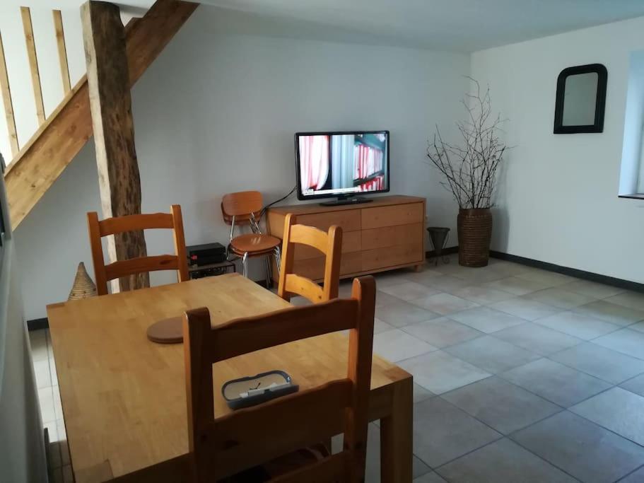 Gîte indépendant neuf, idéal vacances nature au calme, proche rivières, N147 & Civaux photo 4