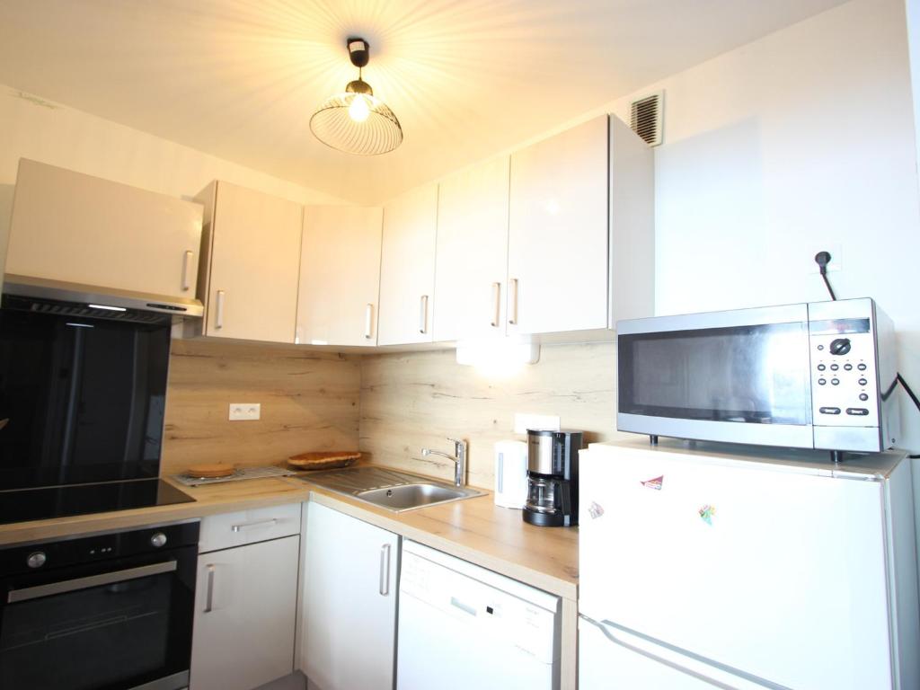 Appartement Chamrousse, 3 pièces, 8 personnes - FR-1-340-169 photo 4