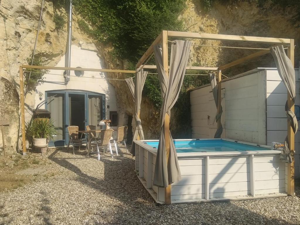 LE CAVERNACLE photo 1