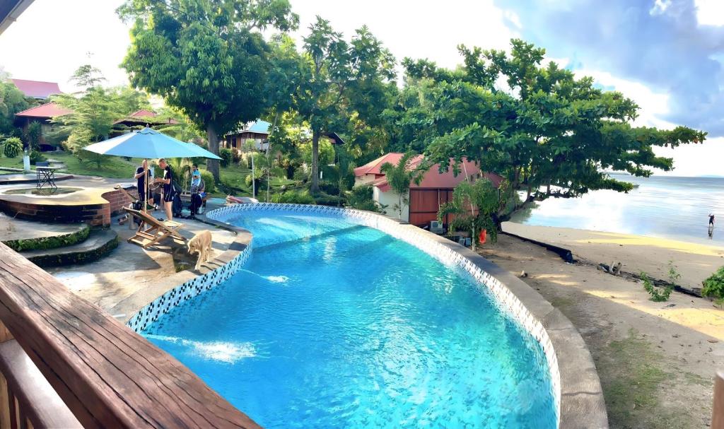 MosalCaroles Bunaken photo 1