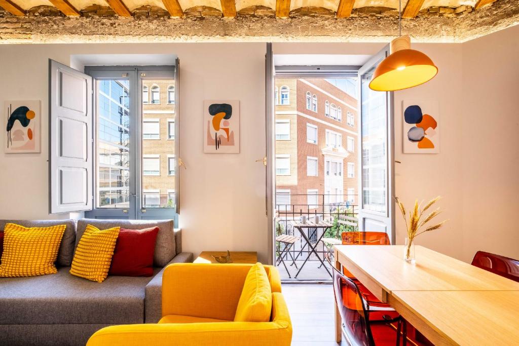 Amazing Apartment with aFun and Friendly Atmosphere - Tap to explore photos