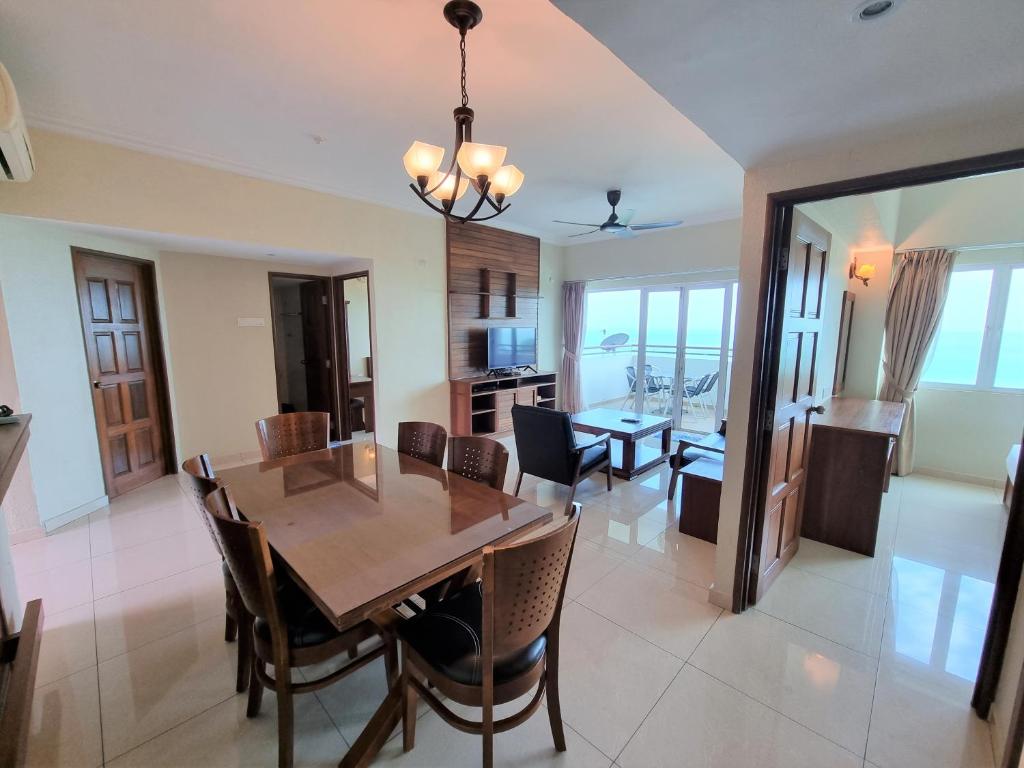 Aloka Seaview Apartment photo 2