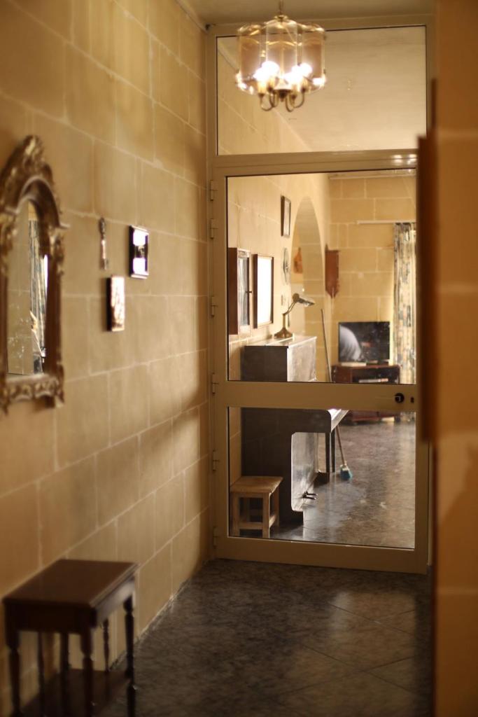 Entire apartment with Ramla Bay view (Gozo, Malta) photo 4