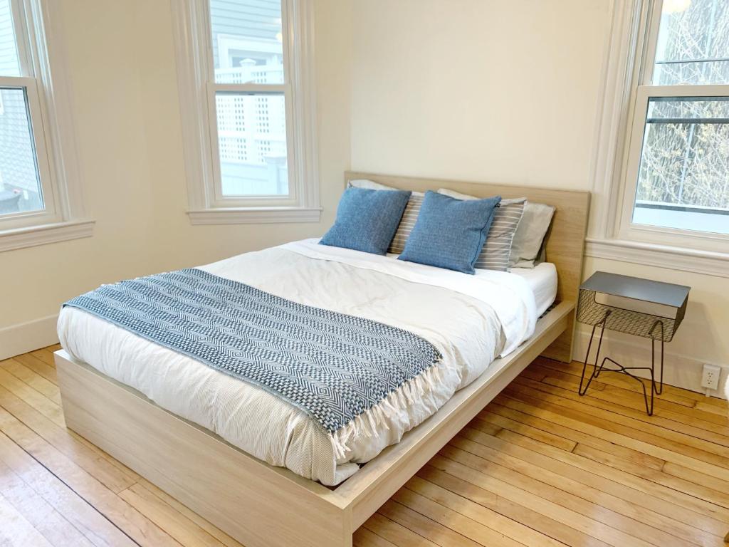 4 Bedroom Condo At Harvard Square and Harvard University photo 2