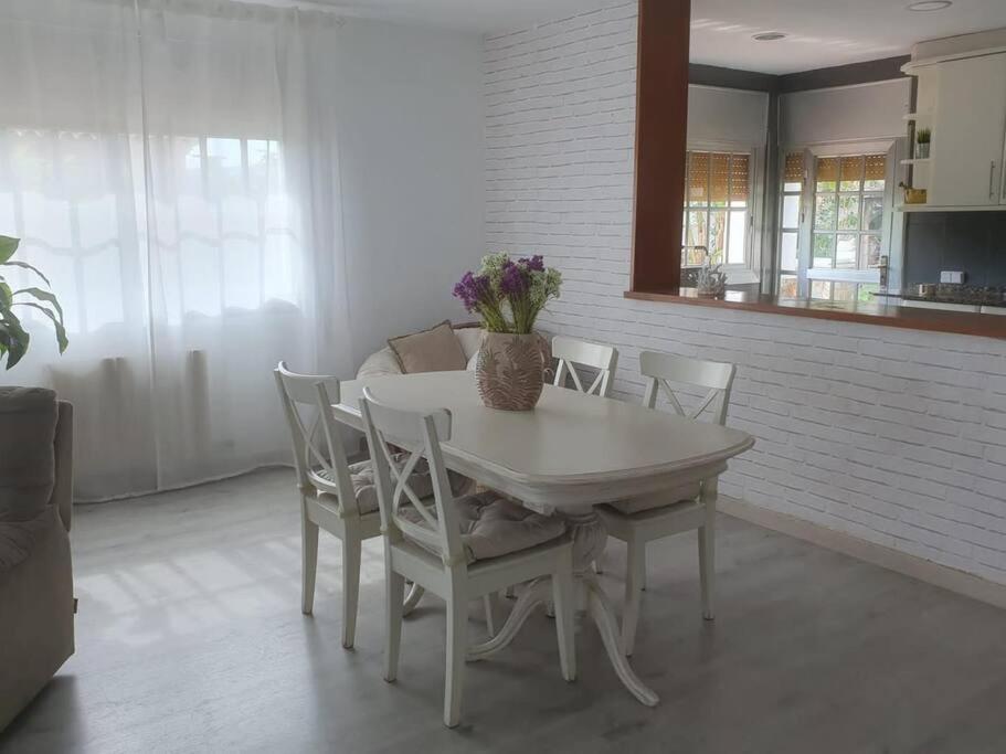 Casa con gran jardín y unas preciosas vistas photo 4