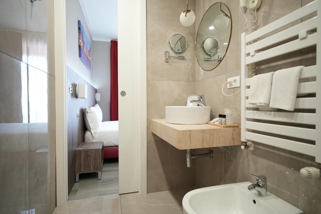 Hotel Urbani photo 3