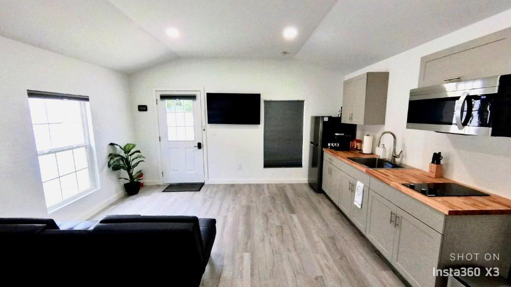 All modern Studio with private entry & parking. image
