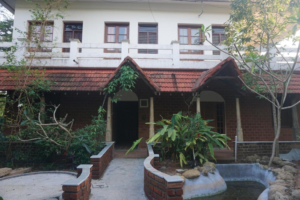 Green's Guest House photo 3