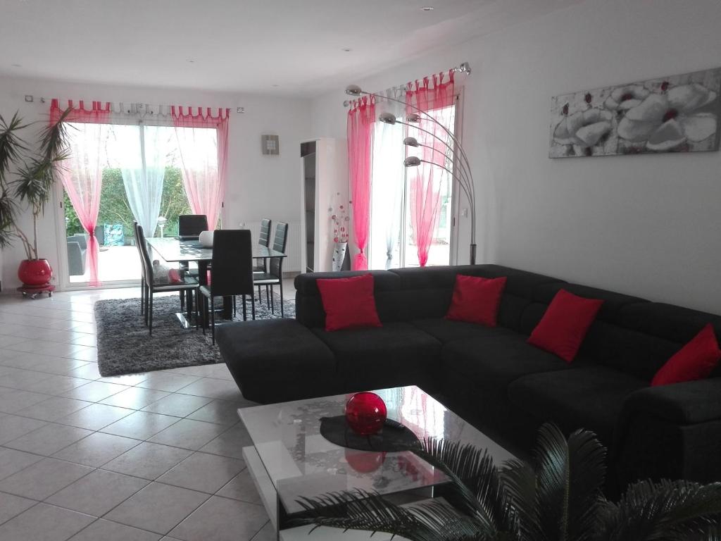 Belle maison st-rogatien photo 2