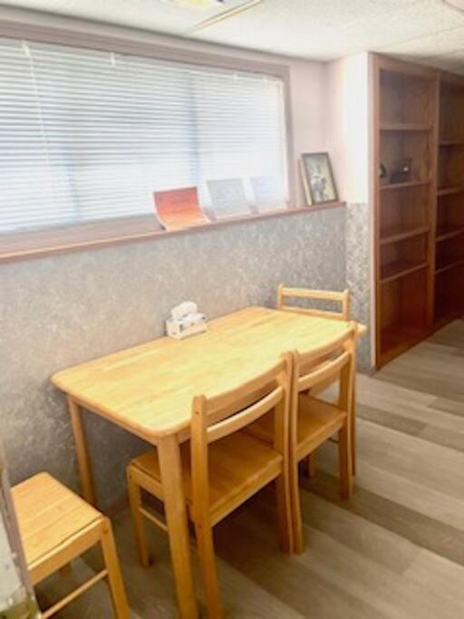 2 BD Suite & Separate Entrance West Kelowna photo 3