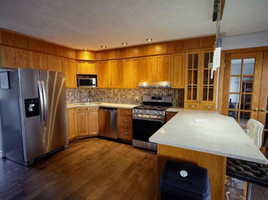 Beautiful Lake house photo 1