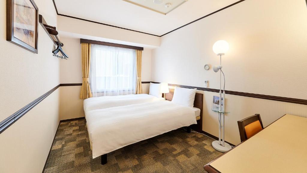 Toyoko Inn Chiba eki Higashi guchi photo 3