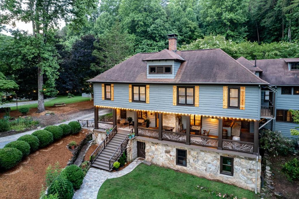 Beechwood Inn image