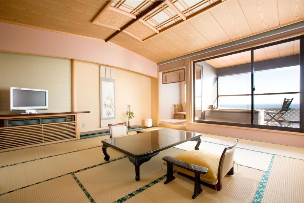 Inatori Tokai Hotel Yuen photo 2