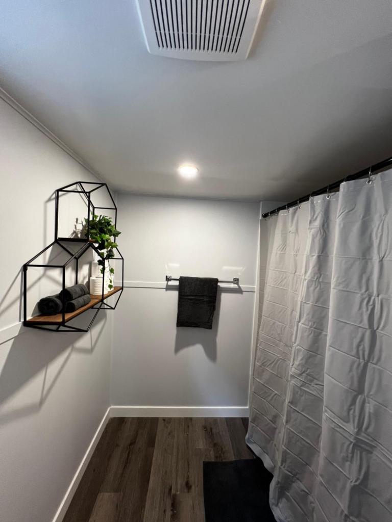 Cozy Home- Winnipeg Airport, Downtown and Polo Park photo 3