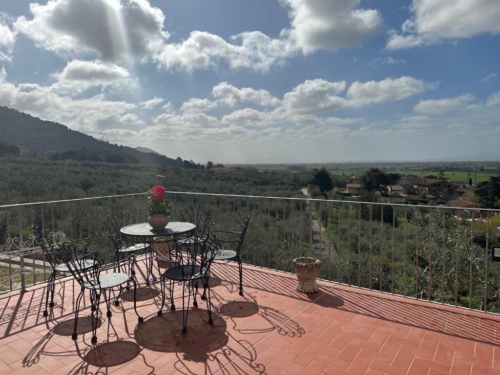 Villa i tre cipressi photo 2