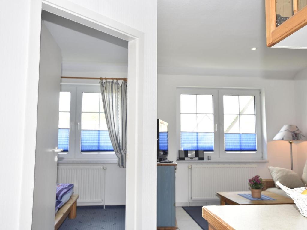 Cozy Apartment in Zingst Germany near Beach photo 2