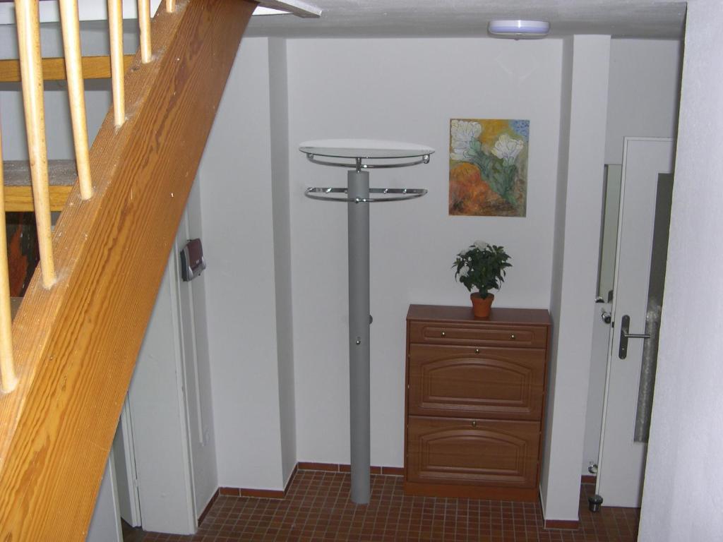 ZV-Scholtz Burghausen, Regerstr.37 P7-5 photo 3
