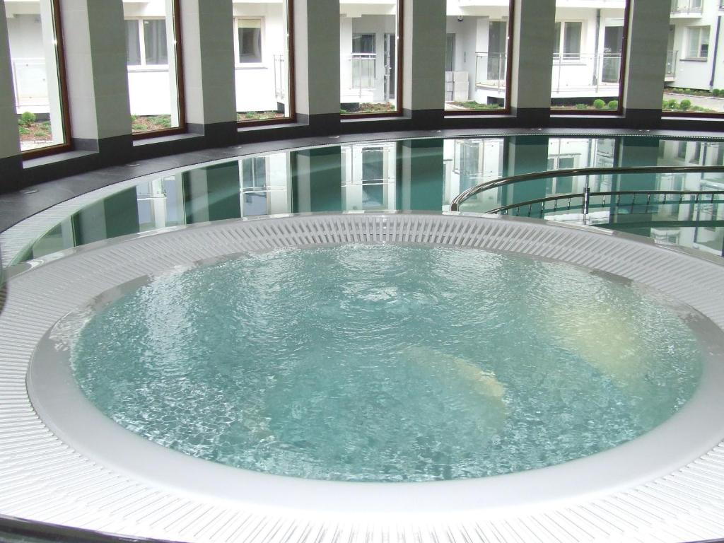 Liliowe Turnie Zakopane basen SPA ul Nowotarska photo 1