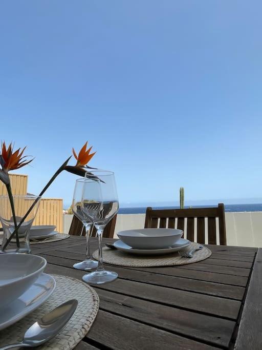 Apartamento sobre el mar