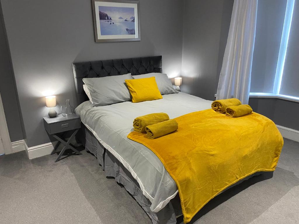 Seaside House-Next to the Beach, Sleeps 6 - Tap to explore photos