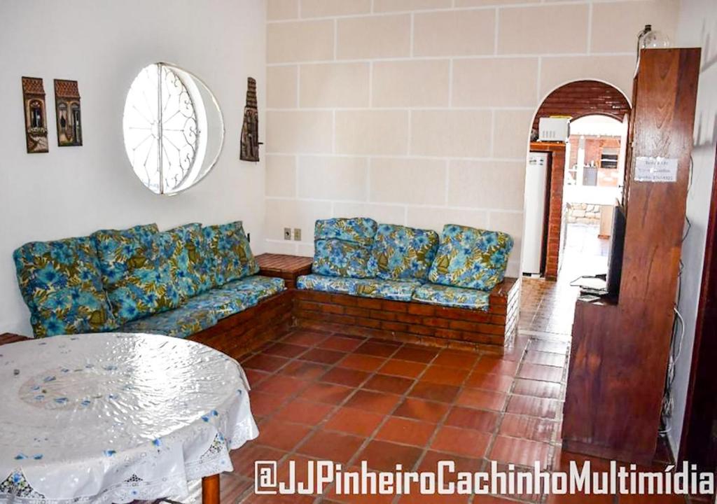 CASA 7 qts sendo 4 suites, Piscina Churrasqueira 200 m praia Anjos photo 4