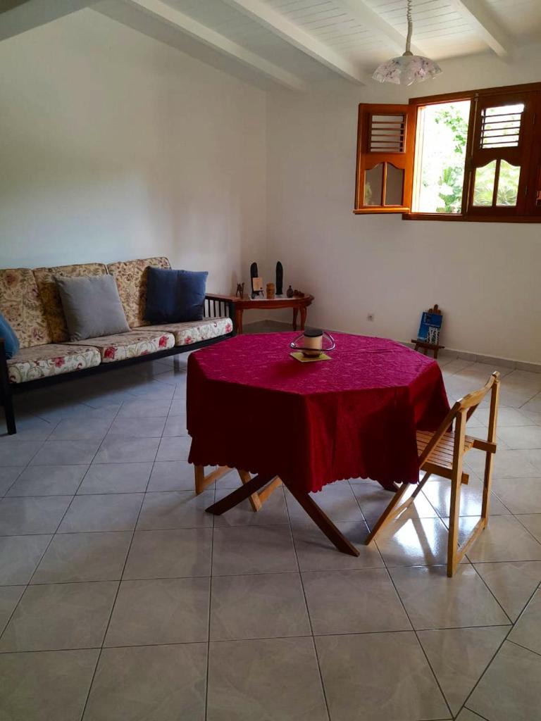 Appartement de 3 chambres avec jardin clos et wifi a Morne a l'Eau photo 2