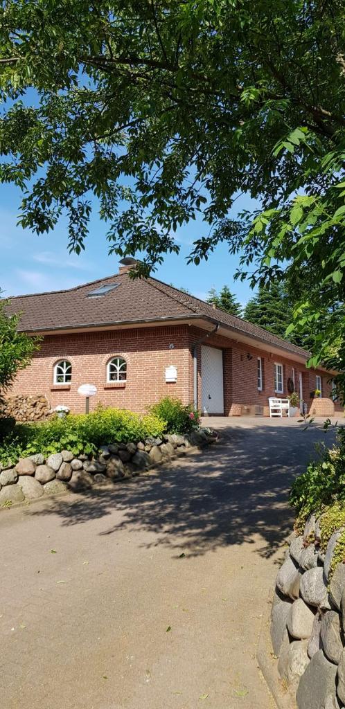 Nordsee Ferienwohnung im Künstlerhaus bei Husum - keine Monteure Arbeiter