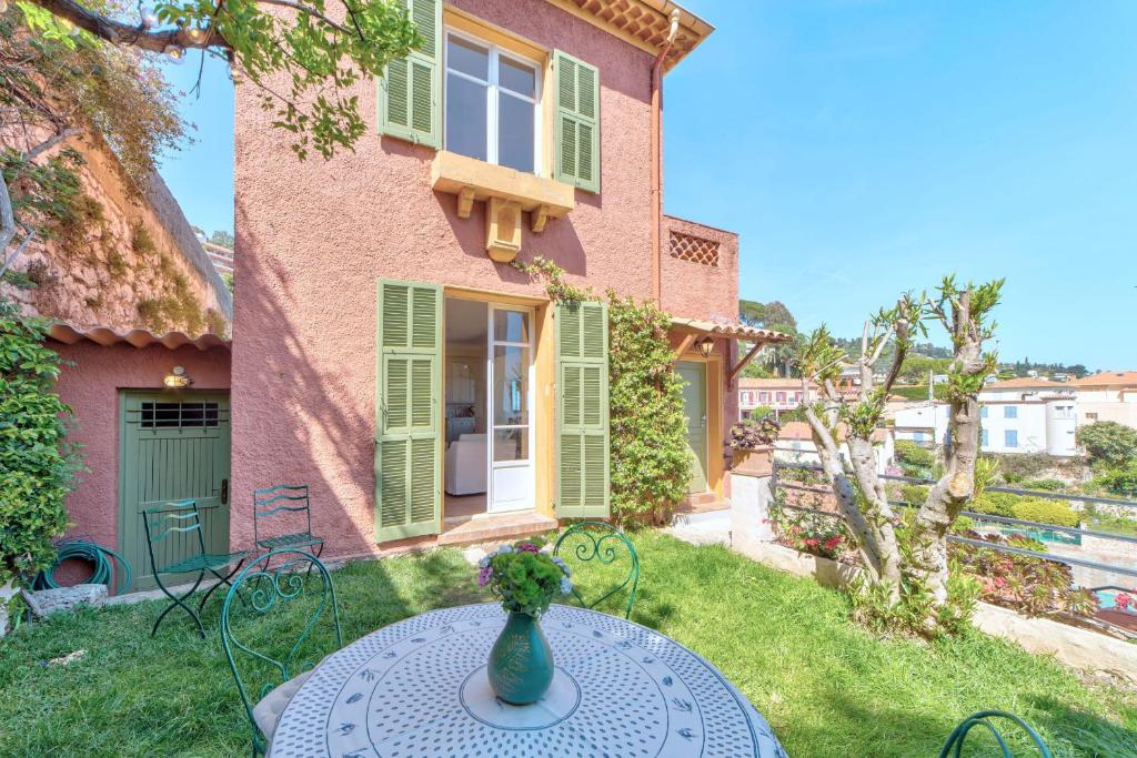 Villa Francesca Beautiful villa with sea view and swimming pool! photo 2
