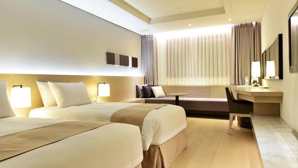 Pacific Hotel photo 1