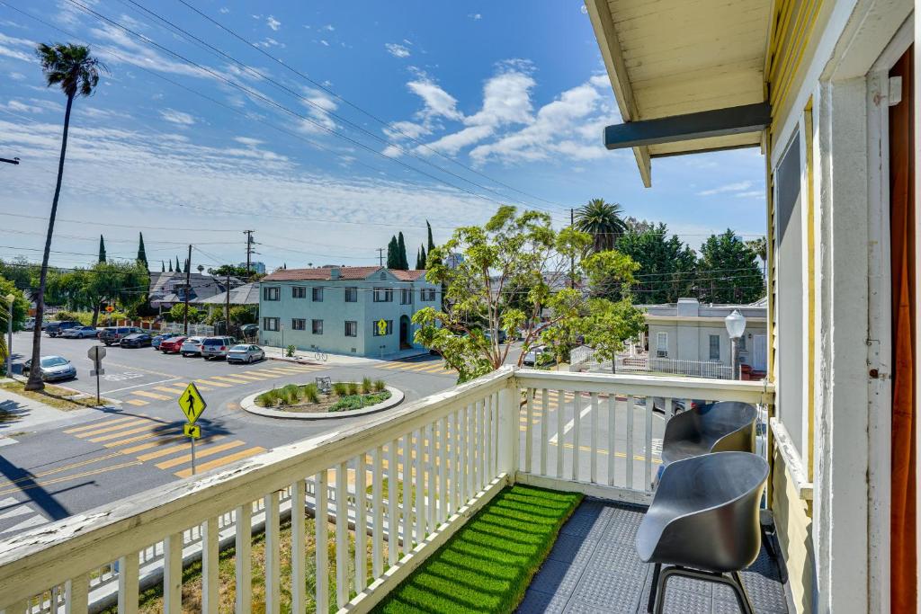Long Beach Vacation Rental Near Downtown and Beaches photo 1