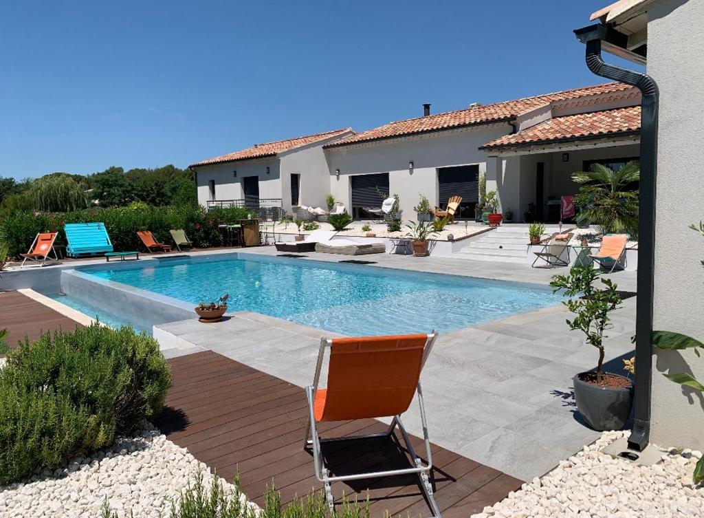 Charmant Appartement au calme avec piscine au pied du Ventoux en Provence photo 4