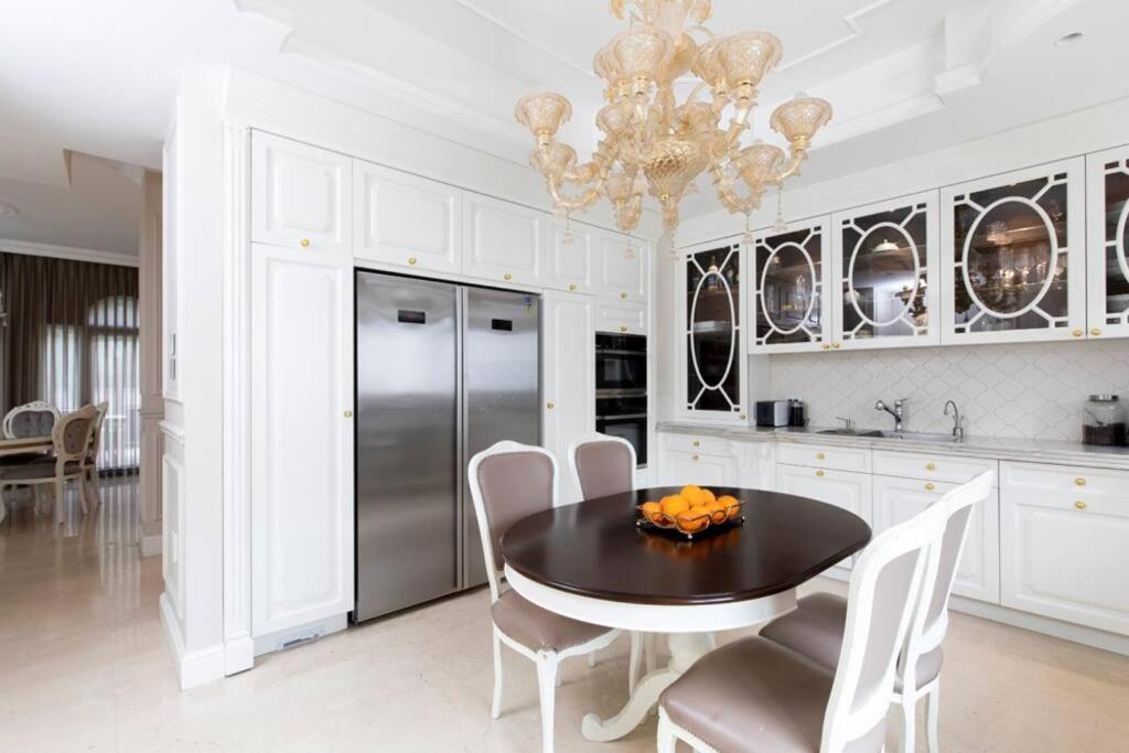 Luxurious & Exclusive Villa, 10 min from the beach photo 1