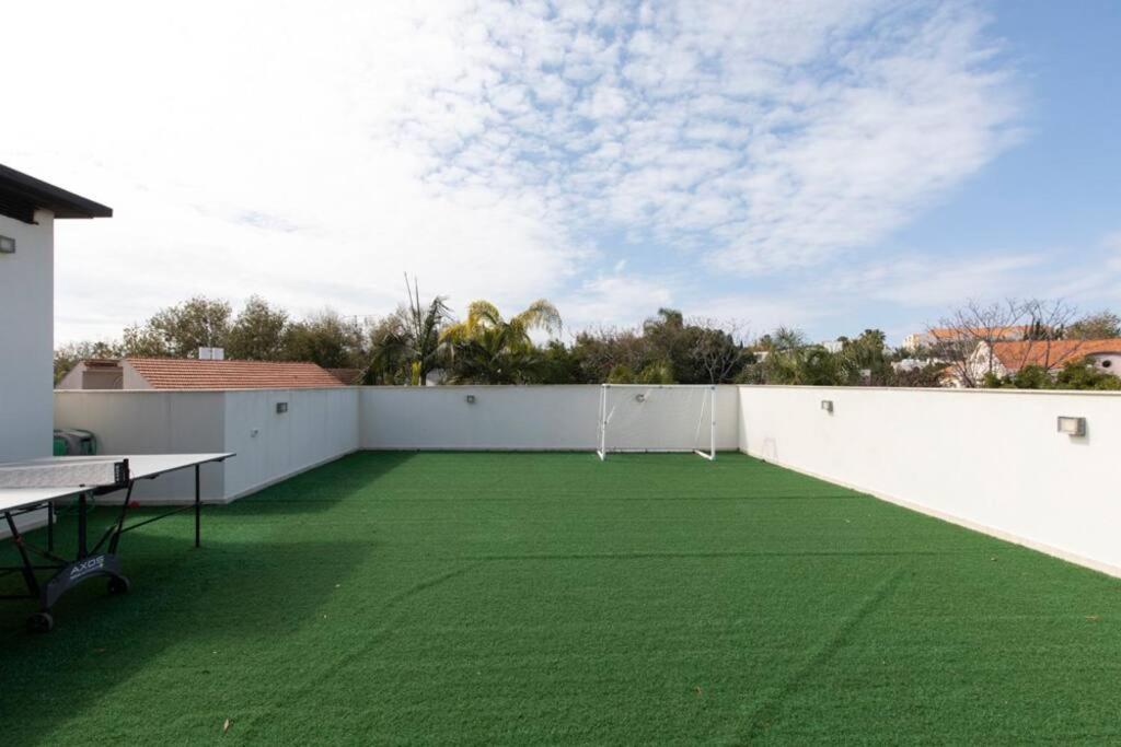 Luxurious & Exclusive Villa, 10 min from the beach photo 4